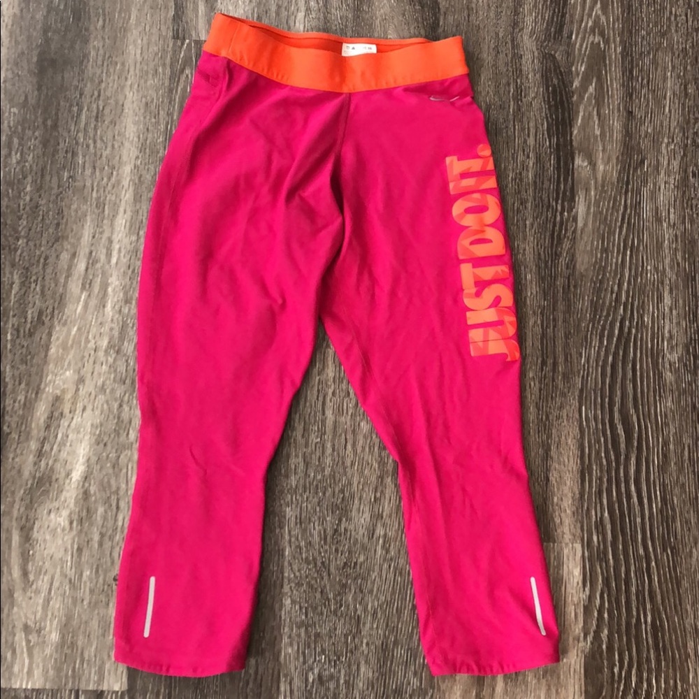 Nike workout crop pant